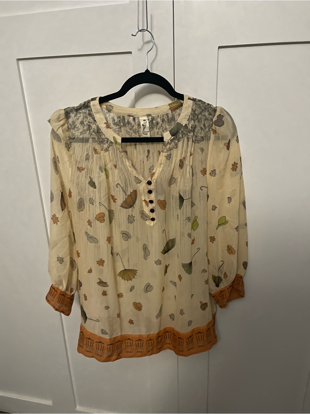 Floreat for Anthropologie “Raining Pouring” 100% Silk Blouse ☂️🎩